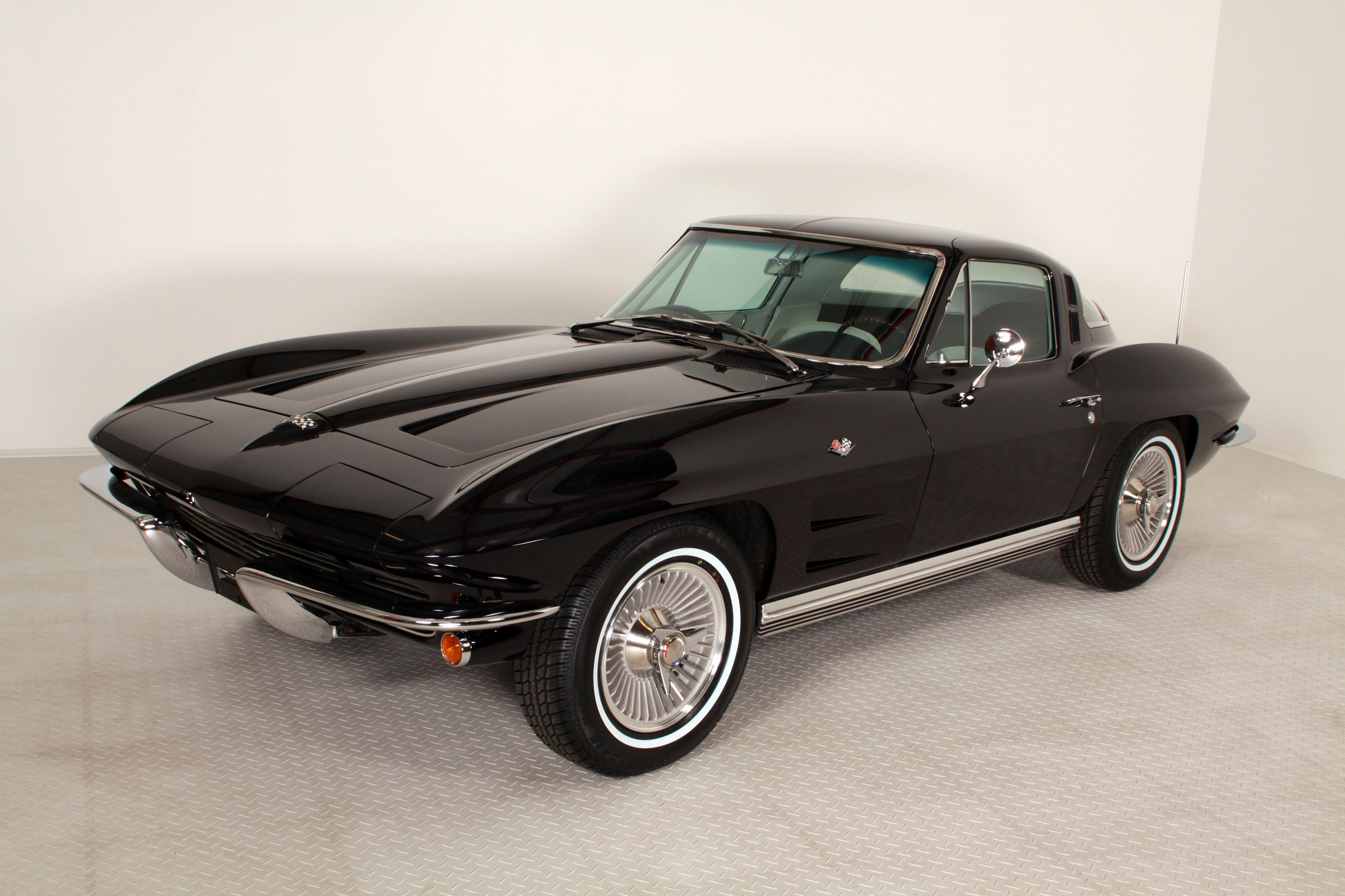 Chevrolet - Corvette C2 Sting Ray C2 Coupe -Matching# -365Hp
